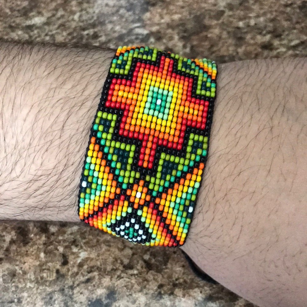 MULTI COLOR Unisex Beautiful handmade bracelet from Colombia